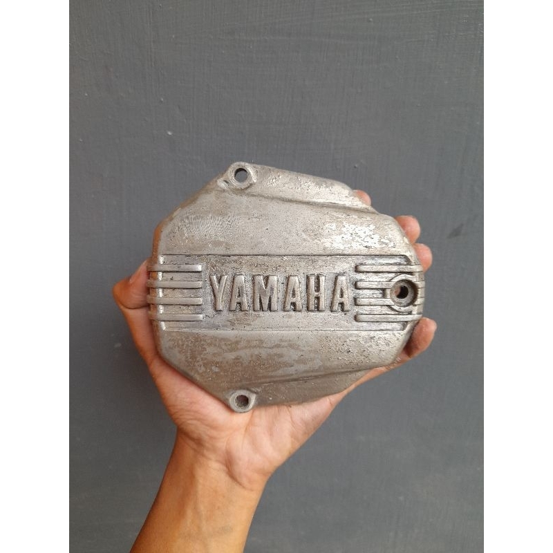 cover tutup bak kopling kanan pompa oli timbul Yamaha RX King Cobra tahun 1983 original