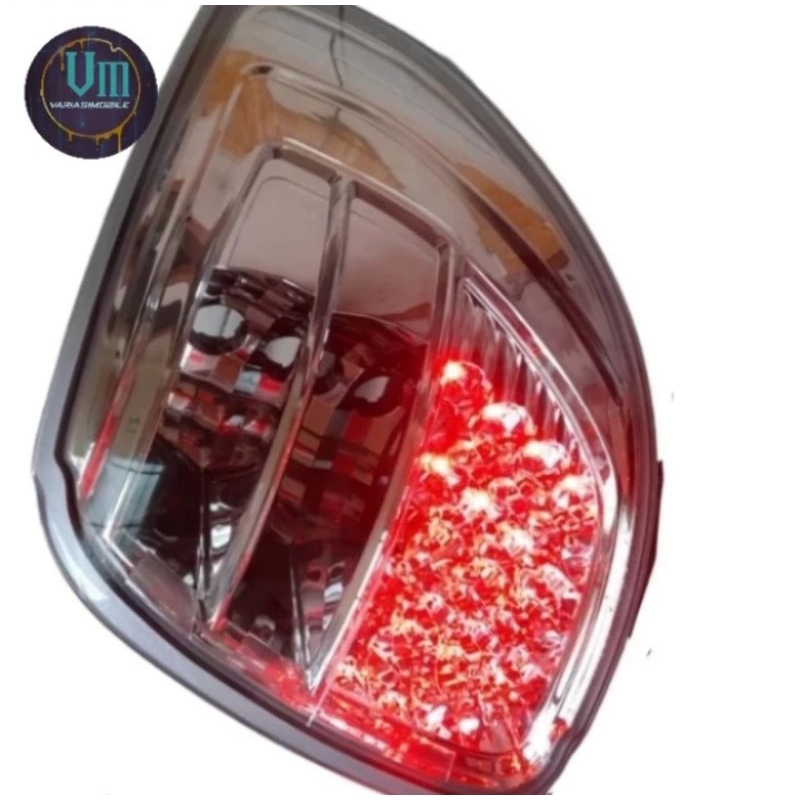 Lampu stoplamp belakang suzuki sx4 x over