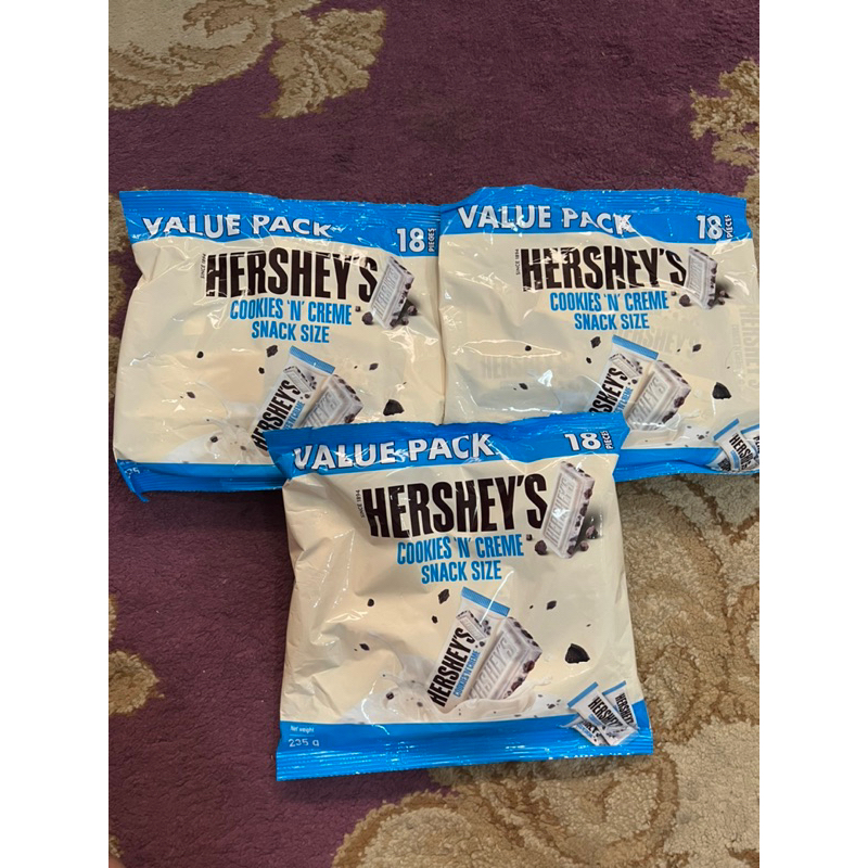 

Hershey's Cookies and Creme Value Pack 18 Original Australia