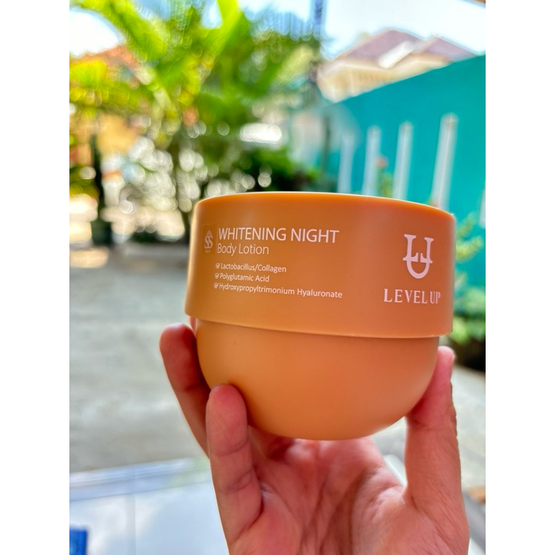 LEVEL UP WHITENING BODY LOTION BY SHELLA SAUKIA
