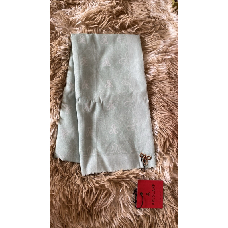 monogram duex arsscarf