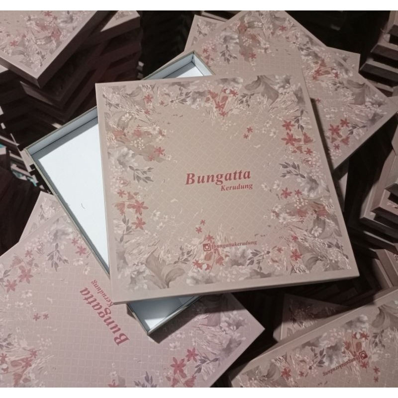 

Hardbox Custom Hardbox Hijab Hardbox Baju Hardbox Sepatu Box Hampers