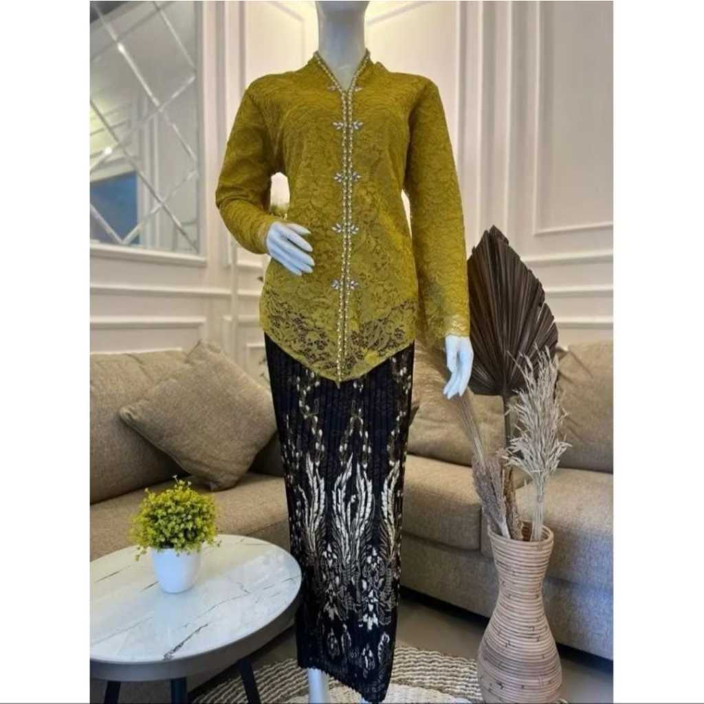 KEBAYA JUMBO ENCIM BRUKAT PAYET JAHIT TANGAN/STELAN ATASAN KEBAYA JUMBO LD 120