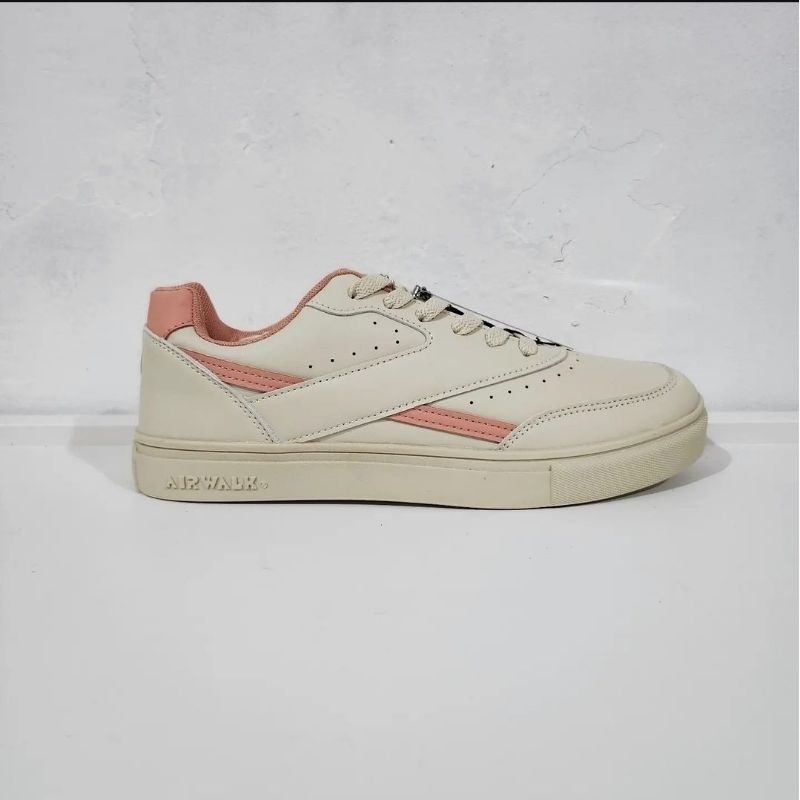 Airwalk Radriel Beige size 39 / sneakers sepatu krem