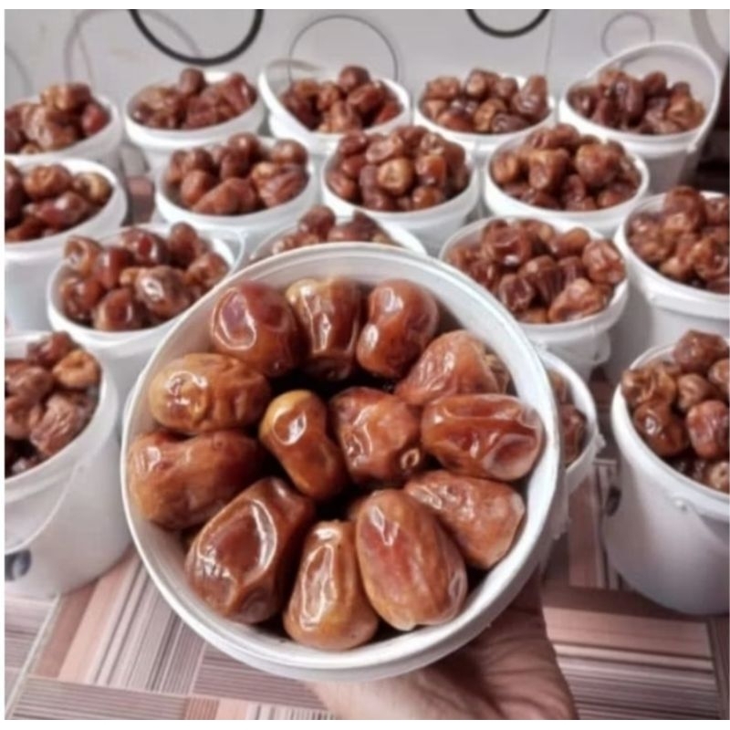 

sukari Al QASEEM ember 850gr / sukari NR / sukari Madinah / sukari / oleh-oleh haji dan umrah murah