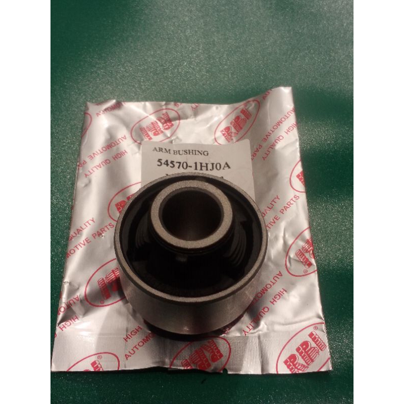 Bos As Sayap Bushing Arm Besar Merk RBI  Nissan March