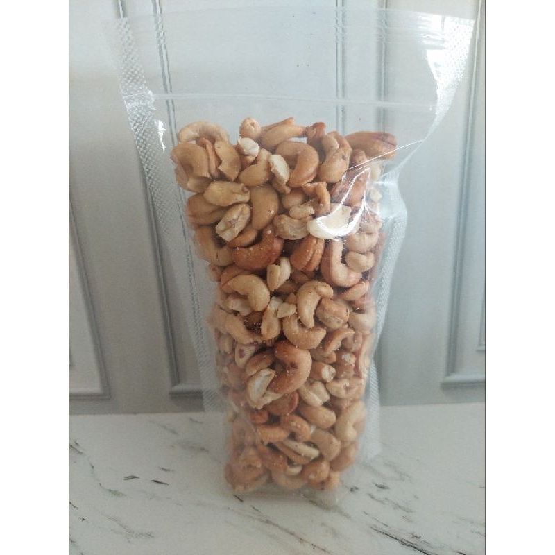 

KACANG METE OVEN WONOGIRI RASA ORIGINAL GURIH RENYAH 100gr