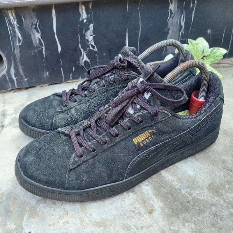 sepatu sneakers kulit second merk puma size 42(27cm)