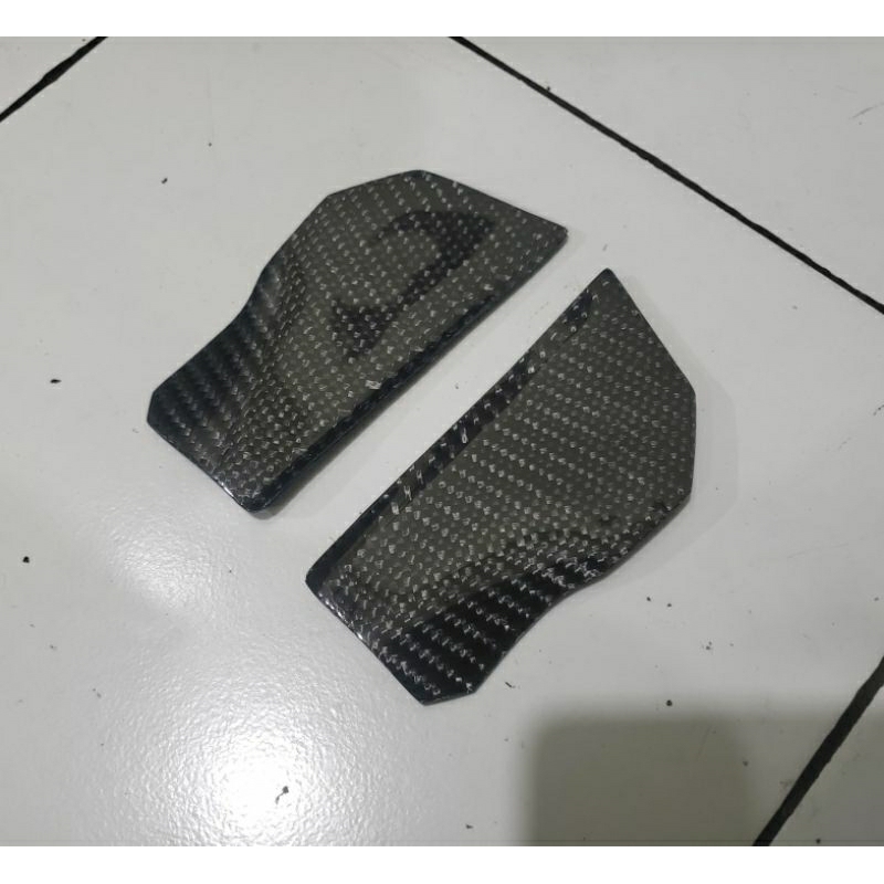 Penutup Behel Carbon Yamaha MT25 old Penutup body carbon MT25 old