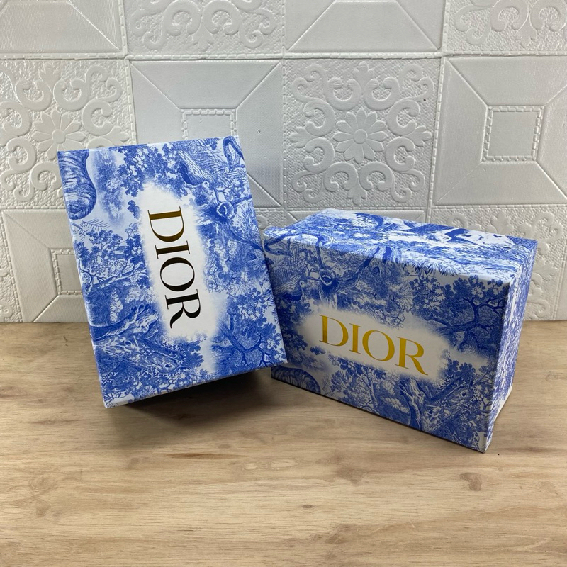 

kardus box tas dior uk 22 x 16 x 11