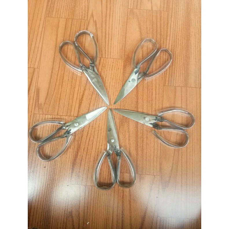 

KODE P76D Gunting Handmade malang city size sedang