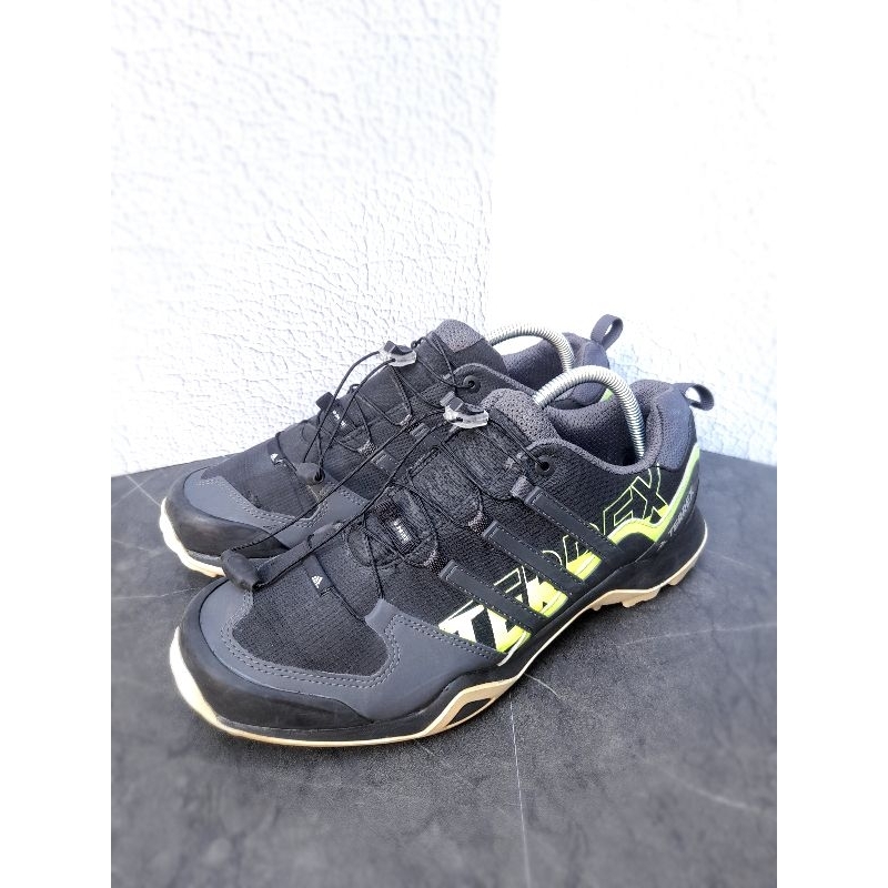 Sepatu Outdoor Adidas Terrex Swift R2 size 43 insole 27.5cm Continental