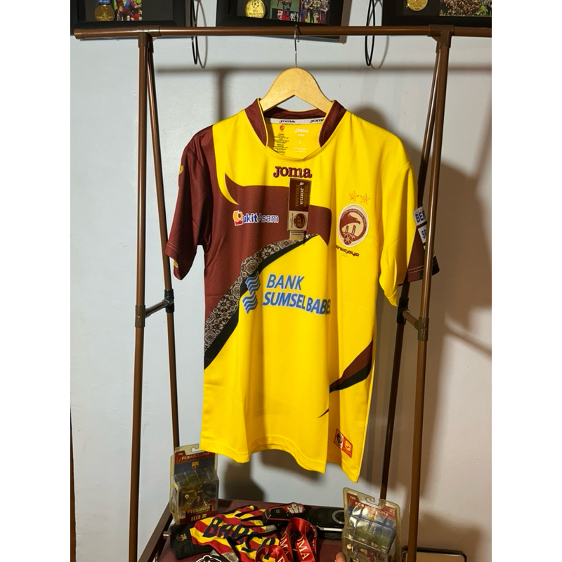 Jersey Sriwijaya FC 2013/14 BNWT size L termurah