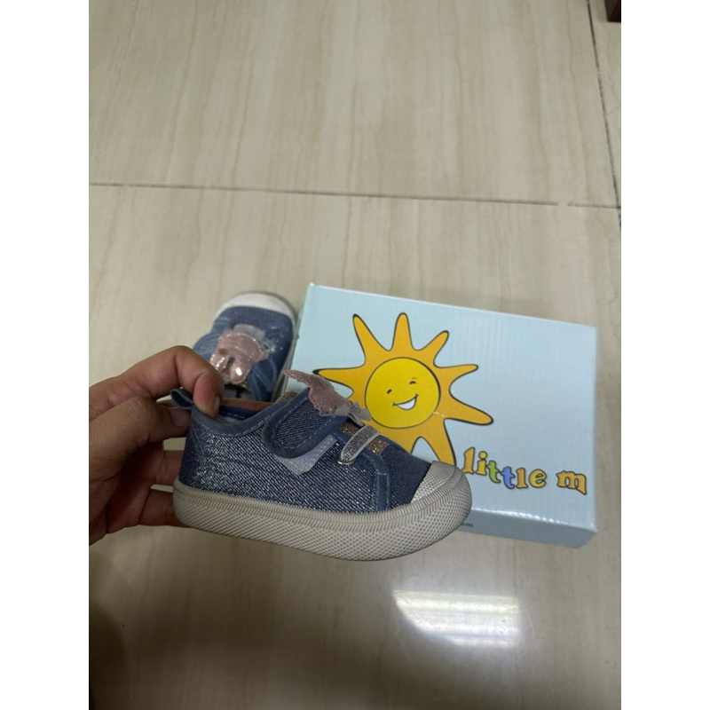 PRELOVED sepatu dan sandal Little M