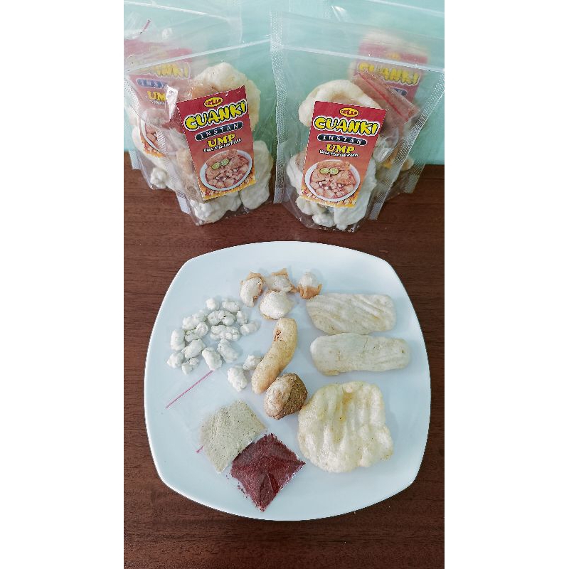 

CUANKI INSTAN UMP SPESIAL WITH CHILI OIL