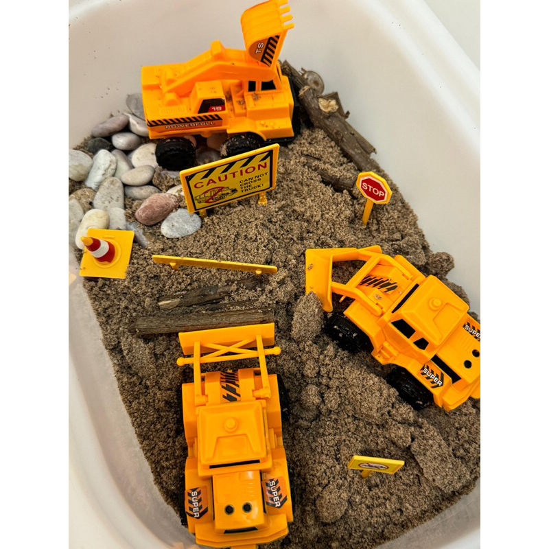 Construction Sensory Box | Mainan Edukasi Sensorik Motorik | Paket Sensory Play | Mainan Truck Truk 