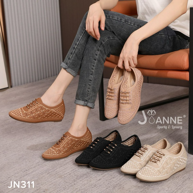 Sepatu Wanita JOANNE Wedges JN311