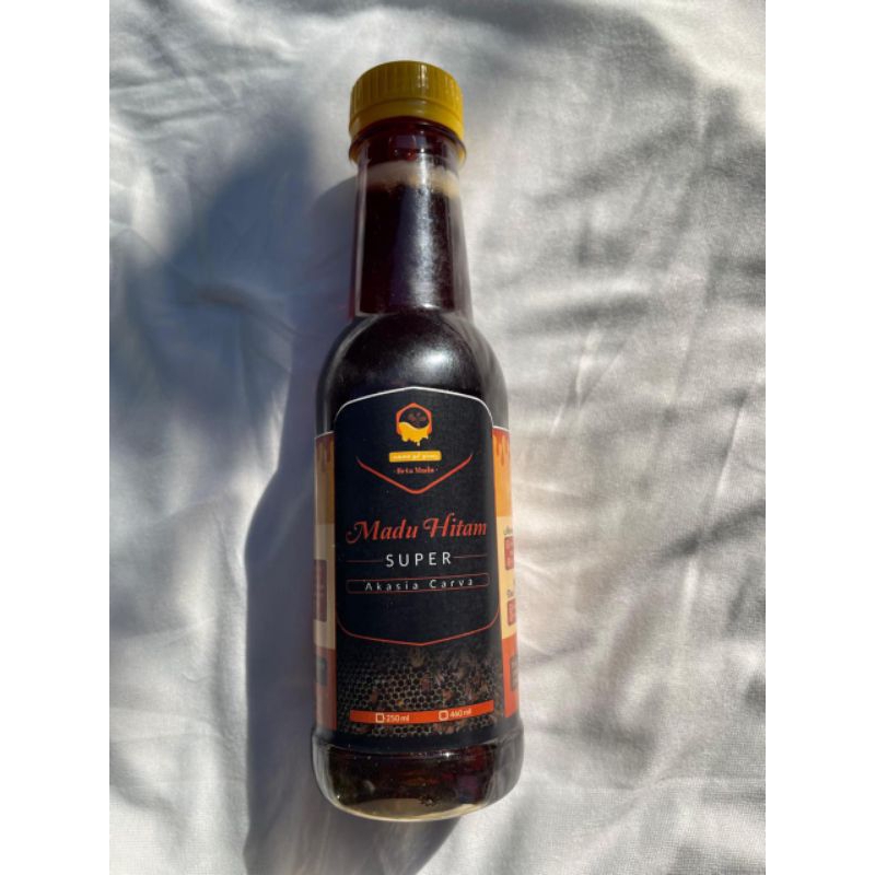 

MADU HITAM BERMANFAAT