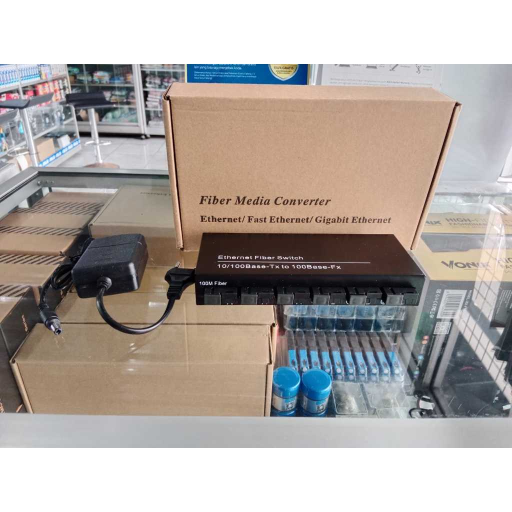 Media Converter Fiber Optic 6 Port FO 2 Port LAN 10/100 Full Body / Switch Fiber Optik 6 FO 2 LAN Si