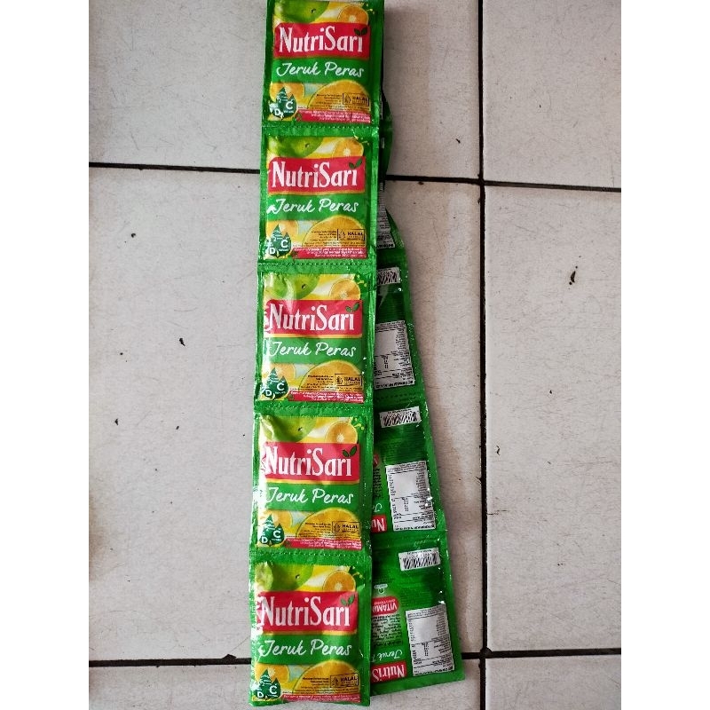 

NUTRI SARI POP ICE 1 RENCENG ISI 10 PCS READY BANYAK