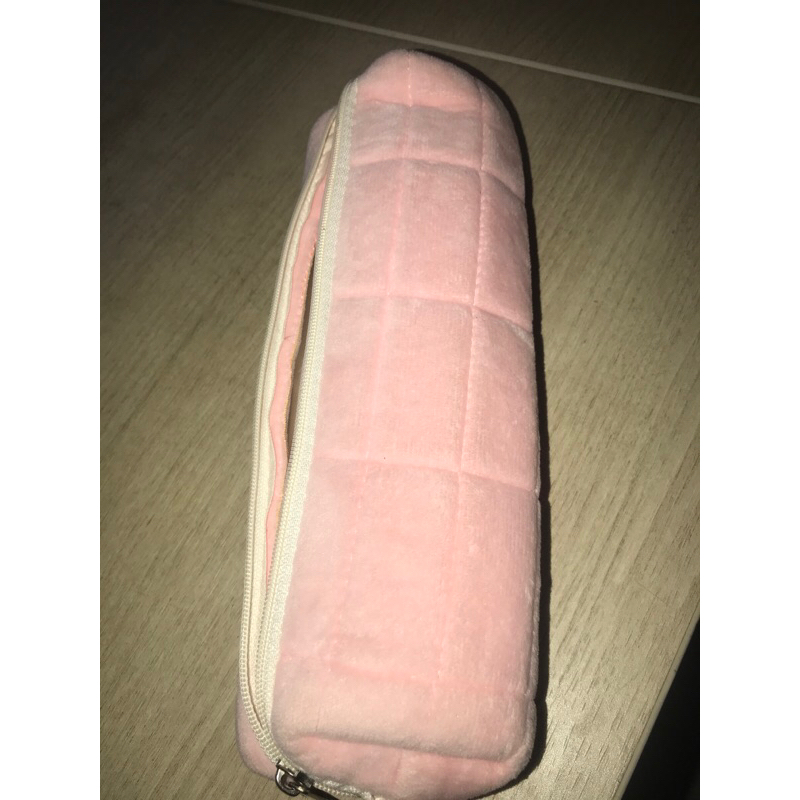 

tempat pensil uk15cm (warna pink)
