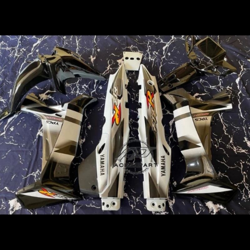 Bodi set fiz r FIZ R ardath 2002 HITAM abu-abu cover body fiz r FIZ R fullset bodi halus sporty 2002