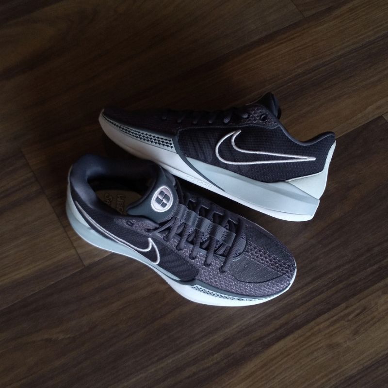 NIKE SABRINA 1 BASKETBALL SNEAKERS BLACK