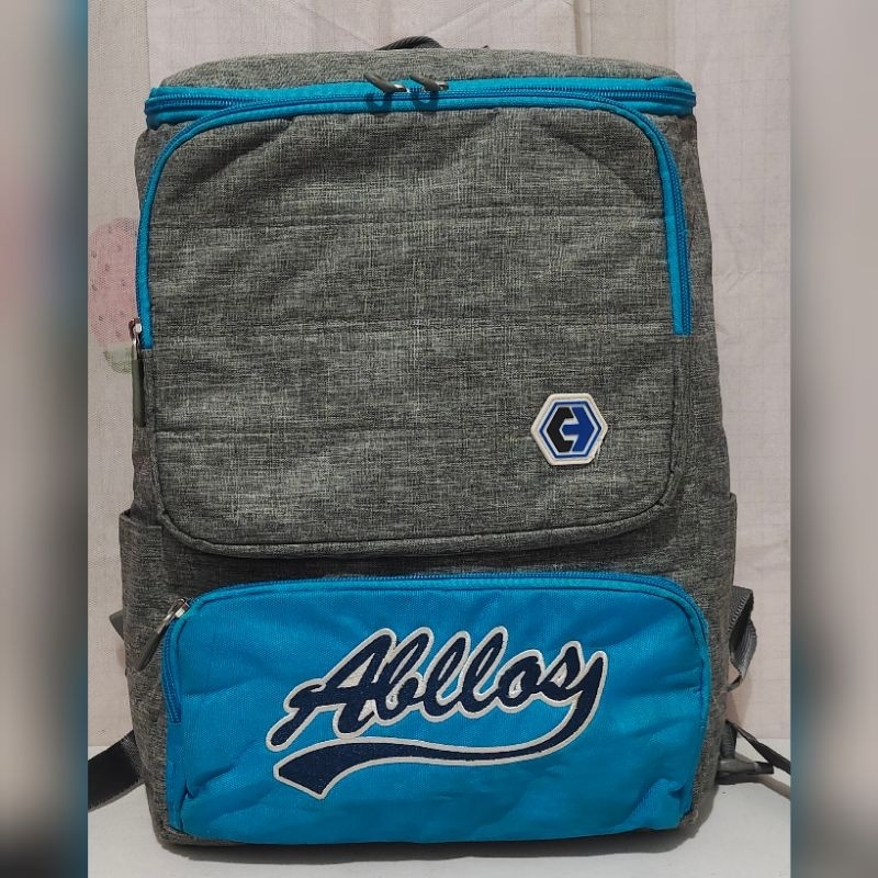 tas ransel muat laptop. tas ransel sekolah. tas ransel preloved