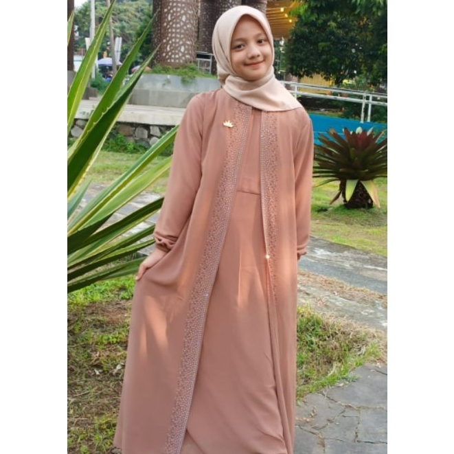 Gamis anak perempuan /dres anak/ Gamis malaysia/ fariasi payet serowski 8 ukuran photo real