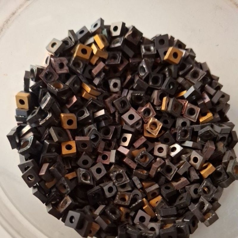 insert bubut ccmt06 R04 R08 carbait bekas lyak pake pahat ccmt06