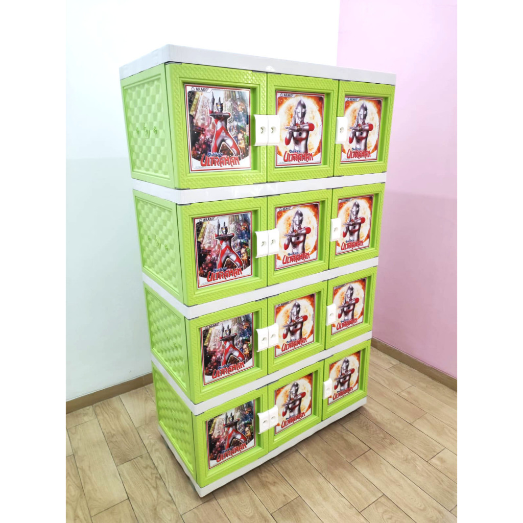 Lemari Plastik 12 Pintu Akako Warna Hijau Gambar Ultraman Bekas Berkualitas