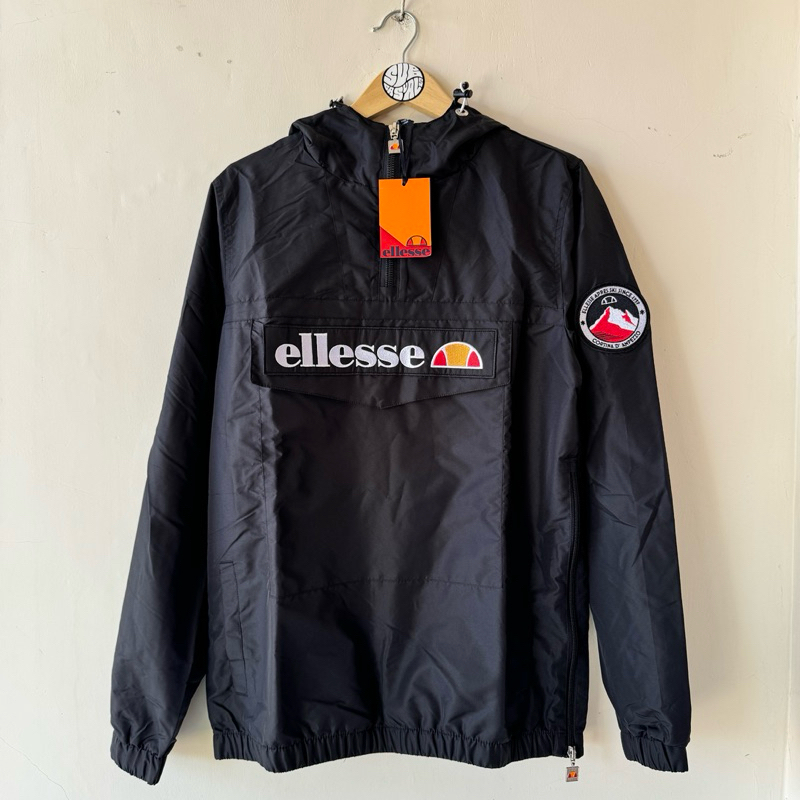 Ellesse Mont 2 Black Jacket Original