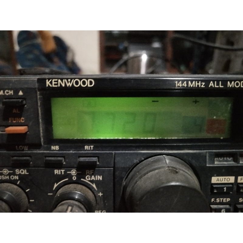 RIG KENWOOD TR 751A