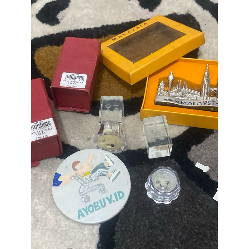 

[AYOBUY.ID] PAJANGAN DARI SINGAPORE & MALAYSIA