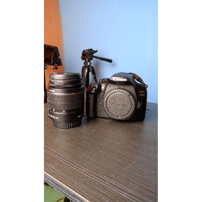 CANON EOS 1300D