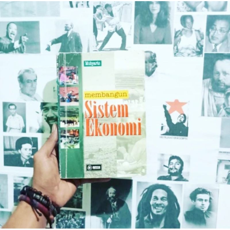 Mubyarto Sistem dan Moral Ekonomi Indonesia | Politik Pertanian dan Pembangunan Pedesaan |Ekonomi Pa