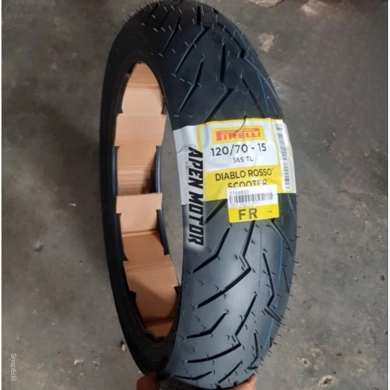 Ban Xmax Tmax Uk 120/70-15 Pirelli Diablo Rosso Scooter - Medium Compound