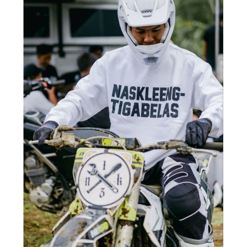 NASKLEENG13 - CREWNECK NK13 FONT WHITE