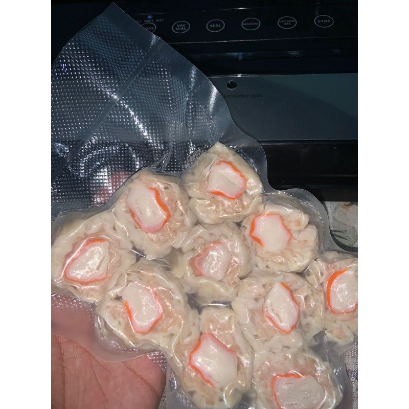 

dimsum ayam udang 90% full daging isi 10 pcs