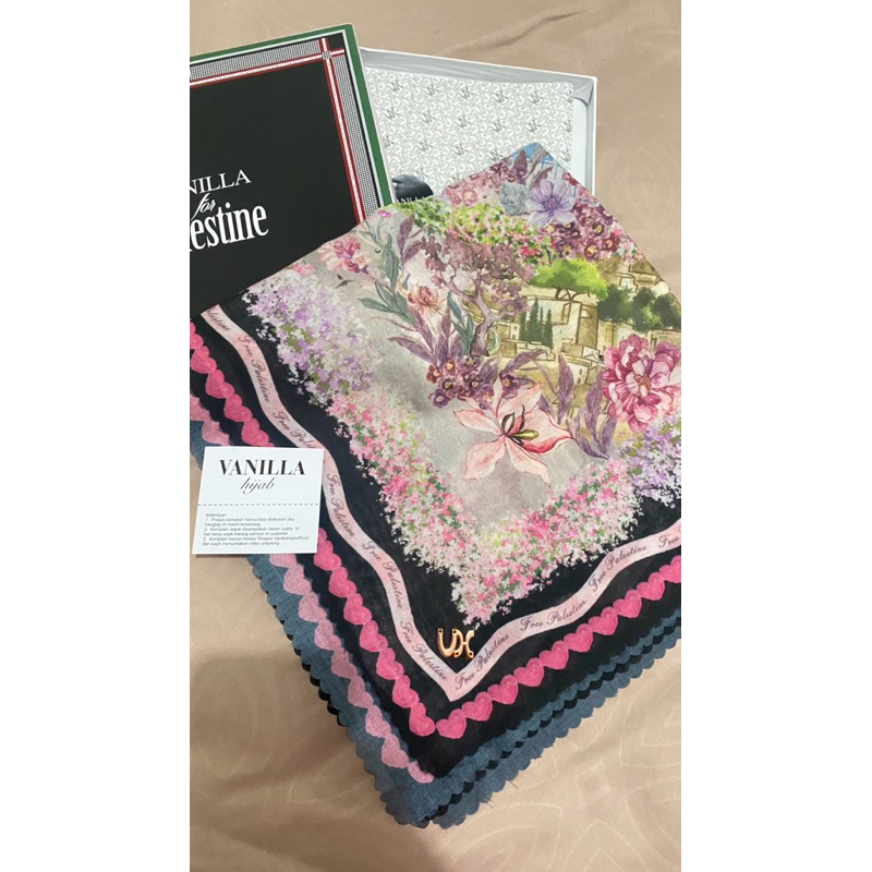 preloved scarf Kamiidea riamiranda vanillahijab