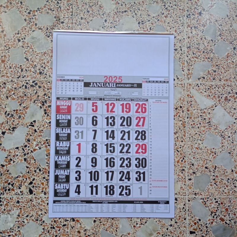 

Kalender dinding 2025