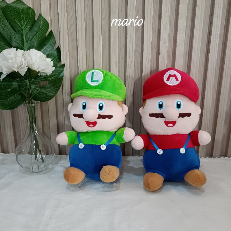 Boneka Mario