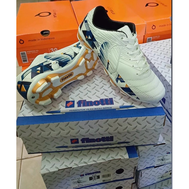 Sepatu Sepak Bola Finotti