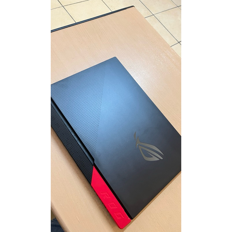 Laptop ASUS ROG STRIX G15 AMD Ryzen 7 5800H RTX 3050Ti 4GB Second