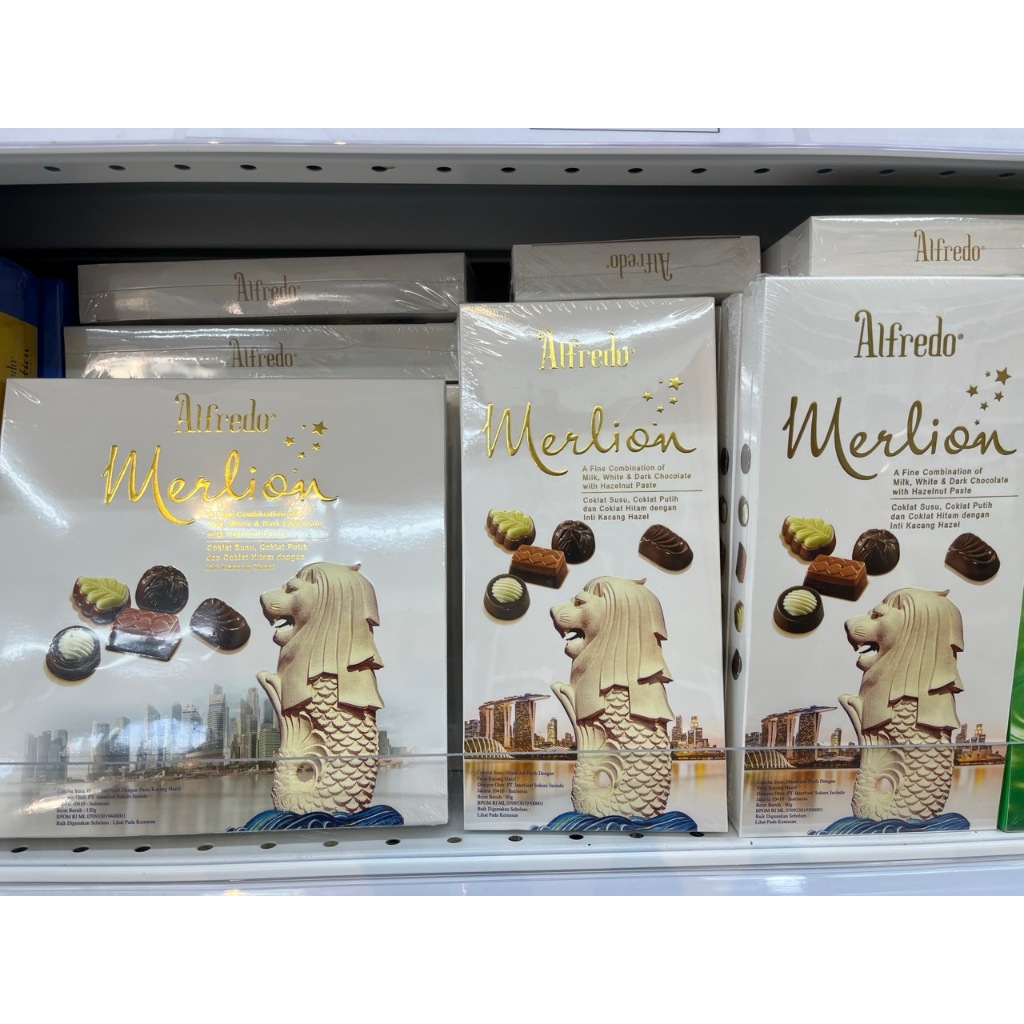 

Alfredo Merlion Milk Chocolate Coklat Putih Hitam Hazelnut