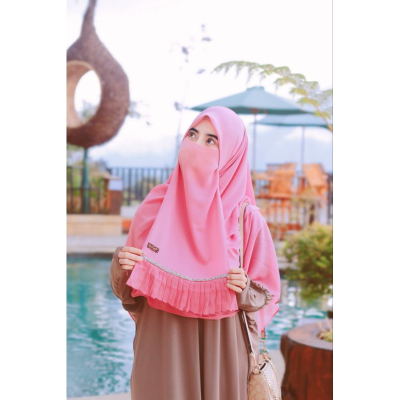 Jilbab Instan Segitiga Cadar Rempel Permata