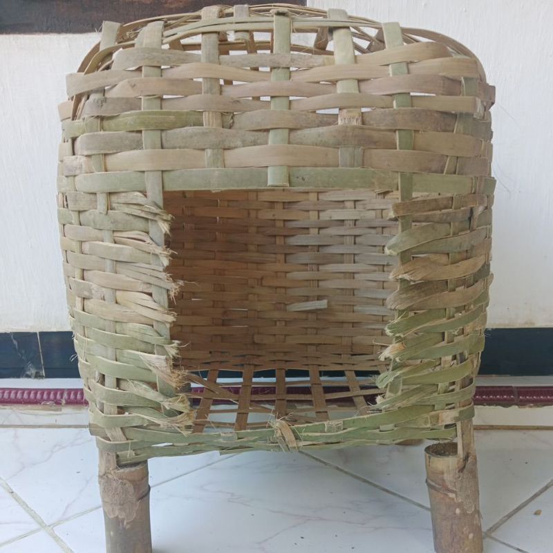 Petarangan Ayam/Tempat Ayam Bertelur Anyaman Bambu/Petarangan Bambu Anyam Ayam
