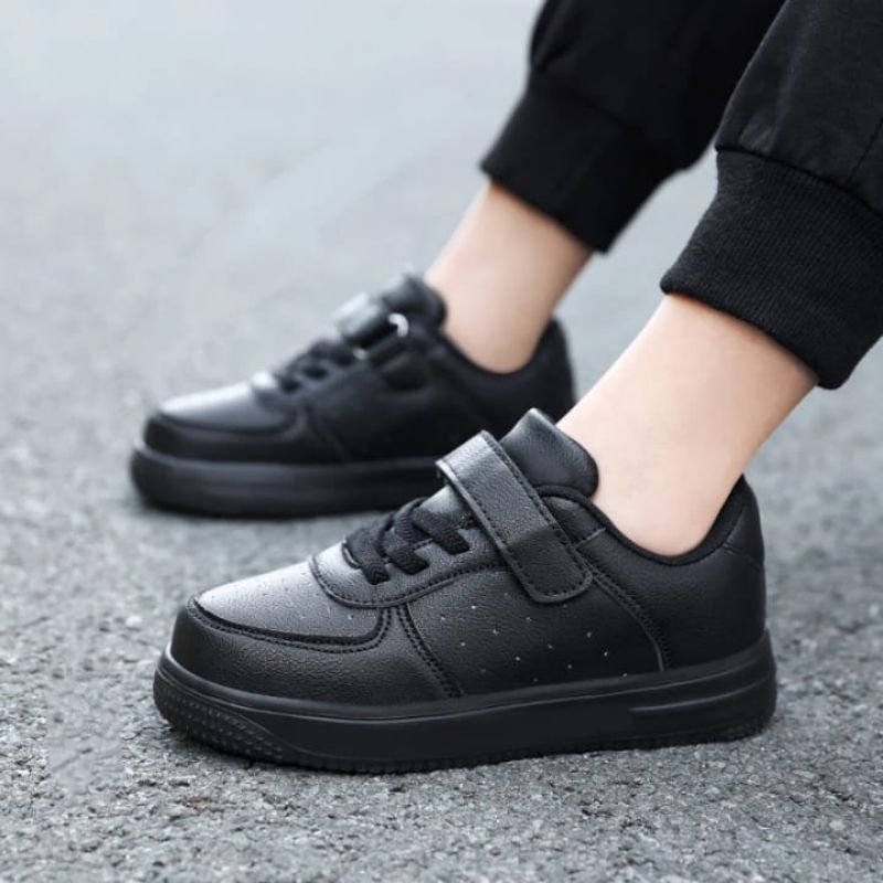 Sepatu Anak  TK SD SMP Laki Laki Sepatu Sekolah Sepatu Hitam Putih Snekers Anak Wanita Size 31-40