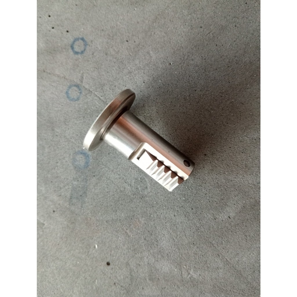 clutch hub ejector rod ssx gpx 250