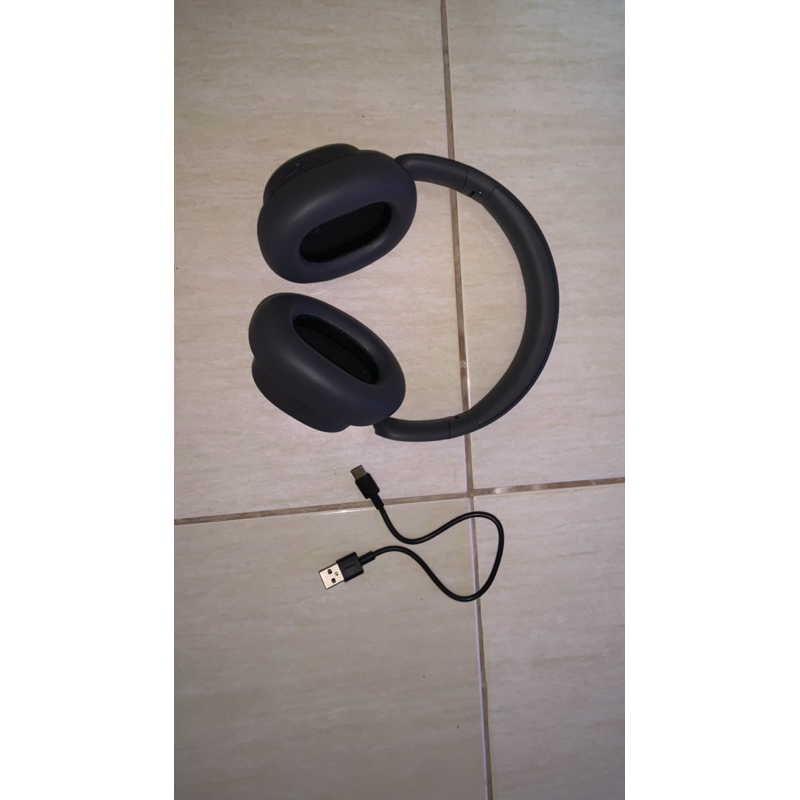 Preloved Baseus Bowie D05 Wireless Headphone